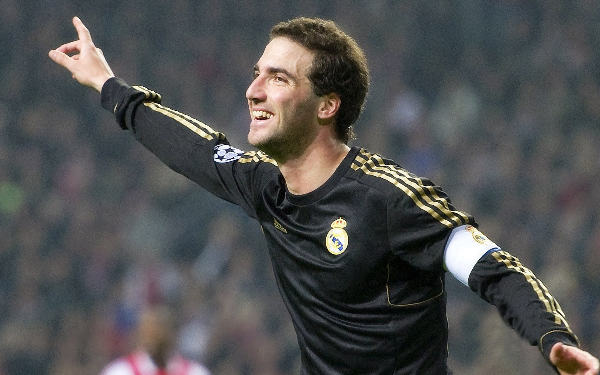 九游娱乐平台-切尔西锋线哑火，波切蒂诺如何解决进攻难题？，波切蒂诺常用阵型